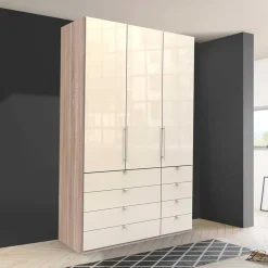 Pharao24 Geräumiger Kleiderschrank Codumenta><noscript><img width=