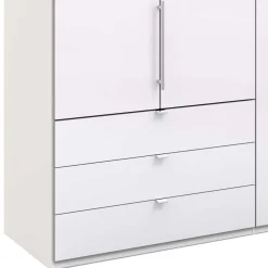 Pharao24 Geräumiger Kleiderschrank Grinzia><noscript><img width=