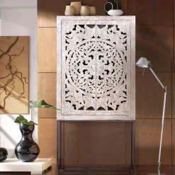 Pharao24 Holzschrank massiv Annatto> Vitrinenschrank