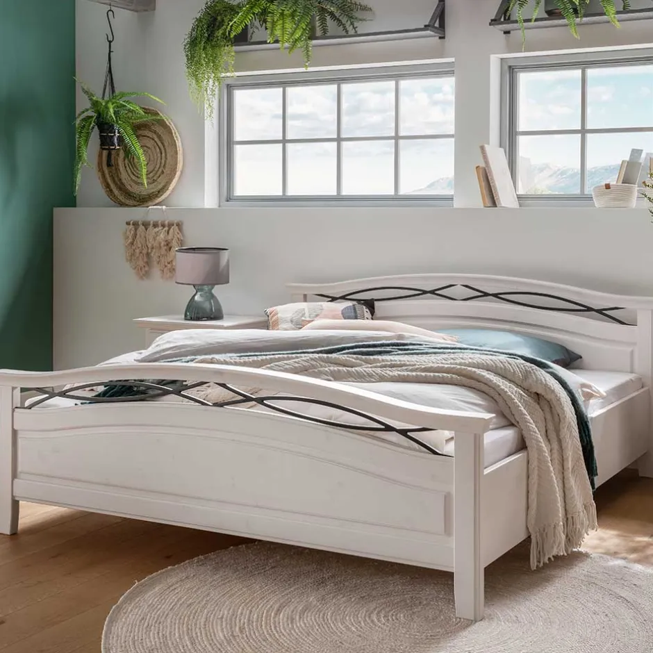 Pharao24 Massives Holzbett Pestrov> Doppelbetten|Massivholzbetten