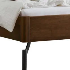 Pharao24 Massivholzbett Nussbaum Mataral><noscript><img width=