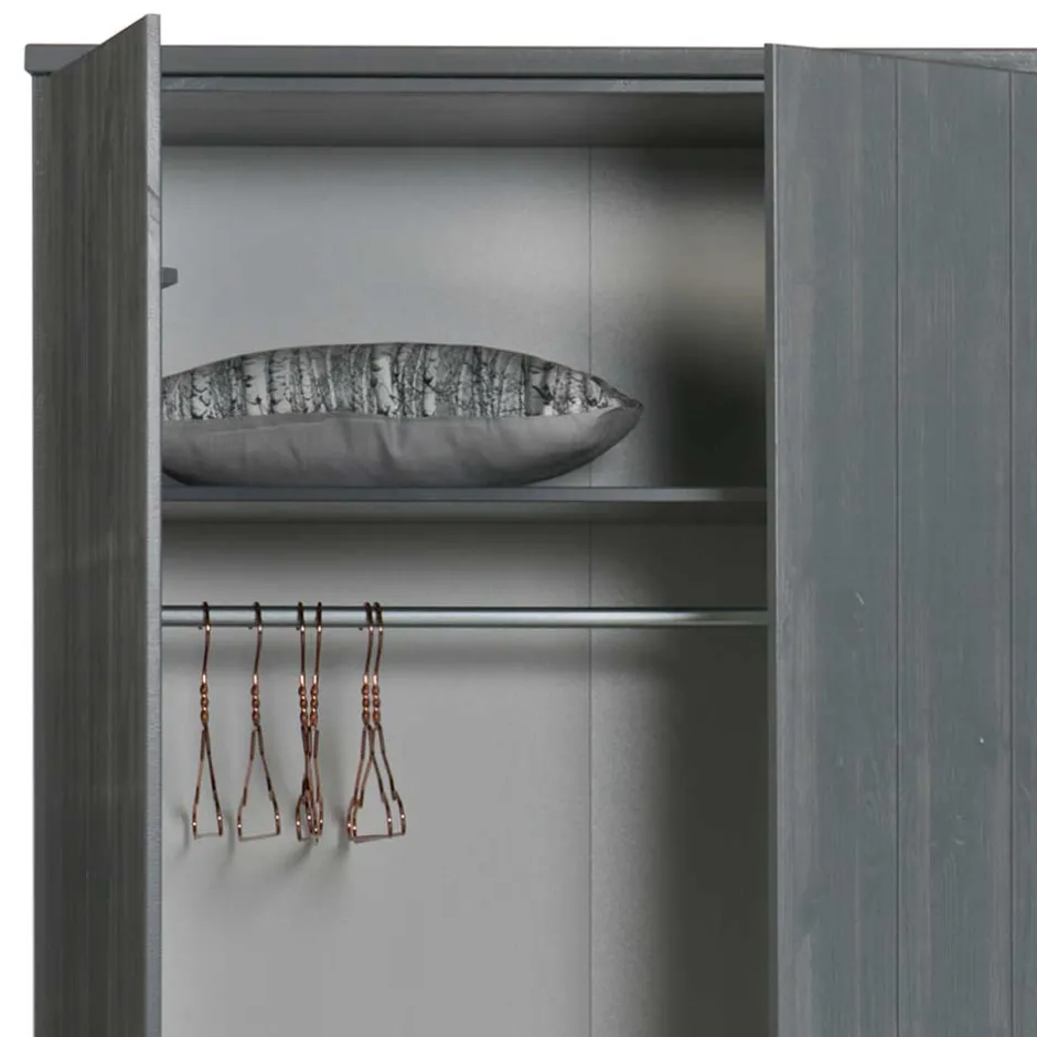 Pharao24 Schlafzimmerkleiderschrank Chalina> Drehtürenschränke|Massivholz Kleiderschränke